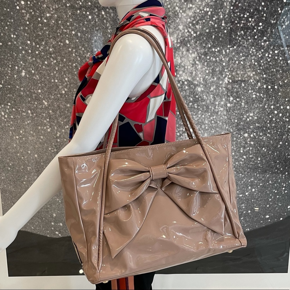 Valentino Betty Lacca Bow Tote